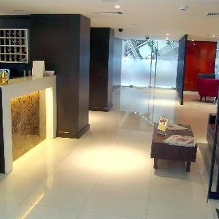 24 Inn Hotel Банкок Екстериор снимка