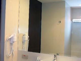 24 Inn Hotel Банкок Екстериор снимка